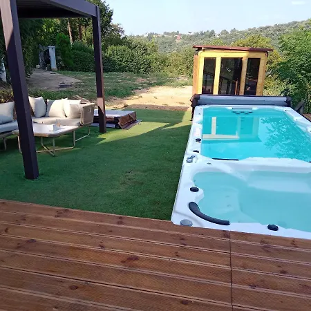 Vila Mountain Yin&yang