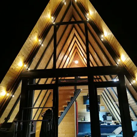 Mountain Yin&yang Vila Ledinci