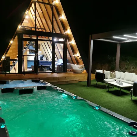 Mountain Yin&yang Vila Ledinci