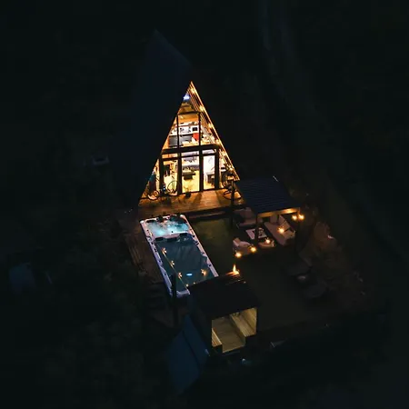 Villa Mountain Yin&yang