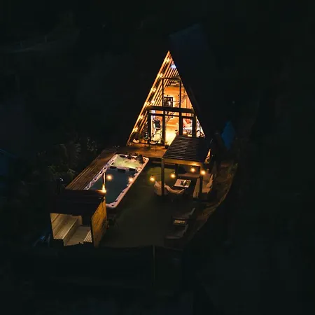 Vila Mountain Yin&yang *