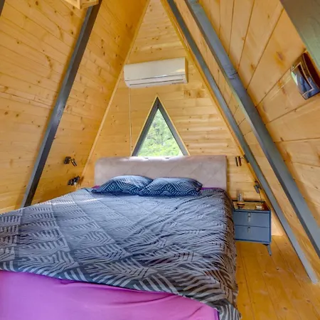 Vila Mountain Yin&yang *