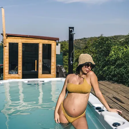 Mountain Yin&yang Vila *